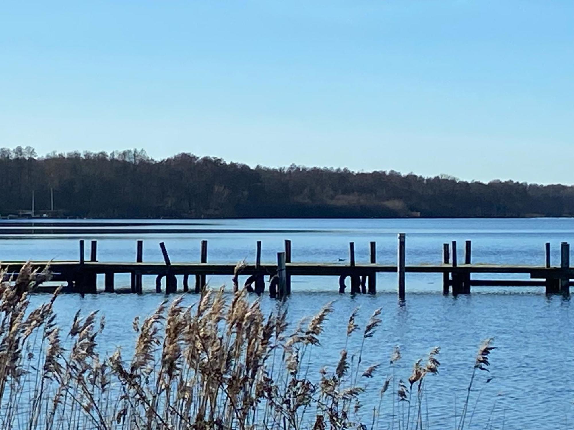 Tiwu - Ferienwohnungen Steinhude Bagian luar foto